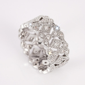 Anello con design geometrico cavo, anello classico da donna - Product Image 5