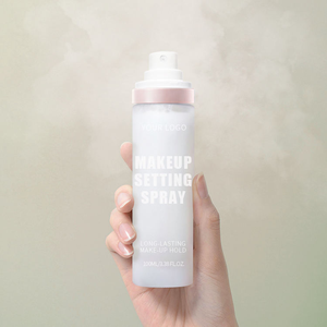 Vente en gros de spray de réglage de <span class=keywords><strong>maquillage</strong></span> mat imperméable à l'eau de marque privée 100ml contrôle de l'huile pour les peaux grasses spray de réglage de <span class=keywords><strong>maquillage</strong></span> avec SPF - Product Image 4