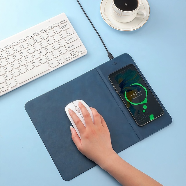 Customized Business Promotion Gift Fast Wireless Charging PU Leather Desk Mat Ergonomic Non-Computer Deskpad Mouse Pad Charger