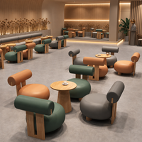 Ensemble de fauteuils et table de café, fauteuil rembourré, table sur piétement conique, banc à panneaux pour salle à manger, cour de café et bistrot loft