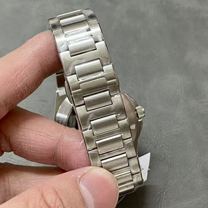 Reloj de Lujo para Hombre, Edición Personalizada, con Brazalete de Acero Integrado, Esfera Negra, Fecha, Reserva de Marcha, Automático, Cristal de Zafiro - Product Image 5