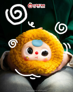 Ciondolo Peluche a Tema Frutta da Frutteto per Bambini, Scatola a Sorpresa, Ananas e Bacche, Charm per Borsa - Product Image 4
