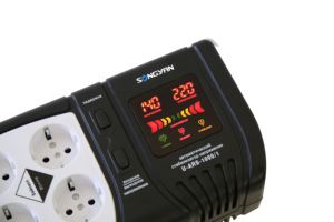 Bộ Ổn Áp Điện Áp Một Pha Loại Ổ Cắm Rơ Le 220V 50Hz Với 4 Phích Cắm - Product Image 6