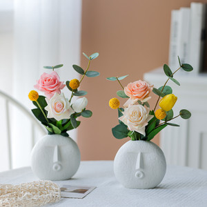 Bouquet de fleurs artificielles en forme de papillon du lac de l'Ouest, fleurs en soie mélangées, vase en forme de visage, décoration moderne pour salon et table à manger - Product Image 1