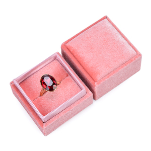 Pink Jewelry box wholesale bulk ring boxes packaging velvet ring box with logo custom