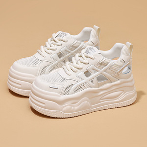 Chaussures décontractées respirantes en maille perforée à semelle épaisse polyvalentes, nouvelle collection printemps-été 2026, baskets sportives pour femmes - Product Image 4