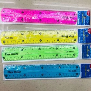 Règle souple <span class=keywords><strong>pliable</strong></span> pour étudiants, règle droite courbée flexible, ruban à mesurer en plastique incassable pour le bureau et le dessin - Product Image 3