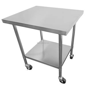 Mesa de Trabajo de Cocina de Acero Inoxidable T2g NSF con Estante y Ruedas - Product Image 2