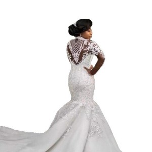 Vestido de Novia Africano de Encaje con Manga Larga, Pedrería, 100% Algodón, Largo hasta el Suelo, Espalda Descubierta - Product Image 5