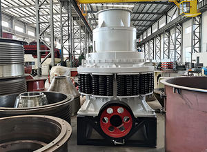 Concasseur à cône PYD 1200 à haut rapport de concassage pour l'extraction d'or, de minerai de fer et de basaltes - Product Image 4