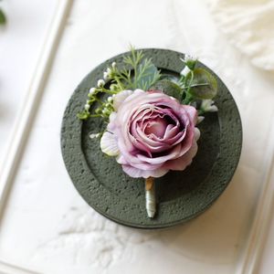 Boutonnière di Rose Artificiali in Stile Coreano Bianco per Sposa, Damigella, Sposo, Affari, San Valentino, Origine Henan, Cina - Product Image 5