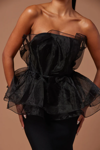 C3713 Elegante Abendkleider für Bankett und Abschlussball in Schwarz, Trägerlos, Mehrlagiges Mesh, Plissiert im Meerjungfrauen-Stil, schmales Bandage-Design, lange Damenkleider - Product Image 3