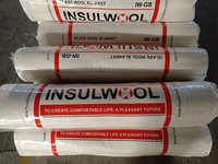 INSULWOOL – Nouvelle Couverture Isolante en Laine de Verre Jaune au Design Moderne avec Feuille de Feuille d'Aluminium Intégrée