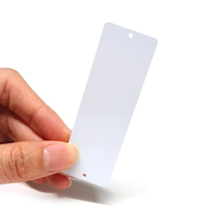 Tarjeta RFID de PVC UHF con Código QR y Número de Código de Barras para Almacén, ISO18000 6C Monza R6P M730 M750, con Orificios para Gestión de Palés