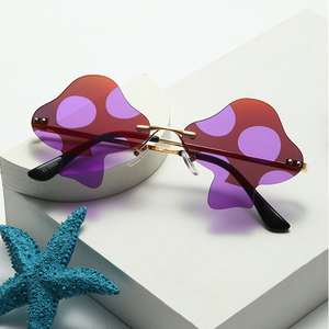Indie-<span class=keywords><strong>gafas</strong></span> de <span class=keywords><strong>sol</strong></span> sin montura con forma de seta, lentes de <span class=keywords><strong>sol</strong></span> sin montura con logotipo personalizado, estilo bohemio, para fiestas y festivales - Product Image 3