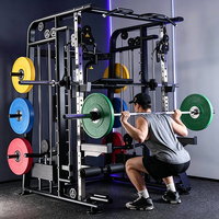 Appareil de musculation multifonctionnel commercial moderne en acier avec système de croisement de câbles, rack à squats et banc de musculation