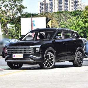 SUV <span class=keywords><strong>hybride</strong></span> rechargeable intelligent 6 places JAC X8 <span class=keywords><strong>E</strong></span> avec une empattement de 2830 mm et un espace de chargement de 2760 L pour les familles technophiles - Product Image 1