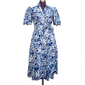 Robe midi trapèze en coton imprimé numérique 100 % écologique pour femme, col en V, manches courtes, respirante, moderne, douce et lavable - Product Image 1