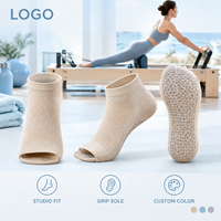 Chaussettes de studio antidérapantes à bout ouvert, coupe basse, avec grip intégral pour le pilates, ajustement parfait, gradation de taille, lavables