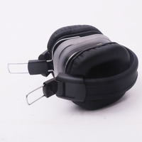 Casque de discothèque silencieux sans fil avec lumière LED et 3 canaux ou plus pour les fêtes dans une portée de 500m