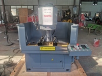 Machine de rectification, fraisage et rodage verticale 3M9730 pour blocs-moteurs et surfaces de culasses – Machine de fraisage-hoblage pour cylindres