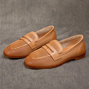 Mocassins plats pour femmes en cuir de vachette véritable, ajourés et tressés, à enfiler, respirants, design personnalisable - Product Image 2