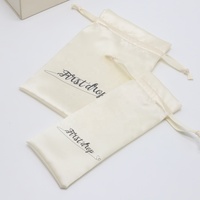 Sac en Satin doux avec impression de Logo personnalisé, sous-vêtements, cadeau et cosmétiques, pochette de luxe en Satin de soie mat, pochette à cordon, 50 unités