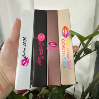 Vente en gros de crayon à lèvres cosmétique long wear, logo privé, rose, moussant, mat, pour les lèvres, les yeux, le visage, crayon à lèvres végétalien et crémeux pigmenté