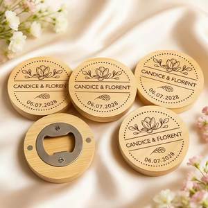 Abridor de Botellas Redondo Grabado Personalizado, Sacacorchos Magnético de Madera para Bodas, Herramientas para Abrir Bebidas, Recuerdos de Boda para Invitados - Product Image 1