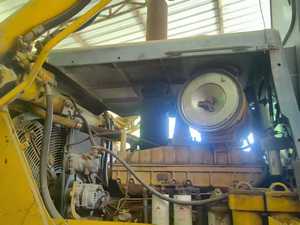 รถดันดินตีนตะขาบ <span class=keywords><strong>SHANTUI</strong></span> SD16 มือสอง ลดราคาพิเศษ น้ำหนัก 17000 กก. ความสูง 4.5 ม. สภาพดี เครื่องจักรก่อสร้าง เครื่องยนต์ 120 กิโลวัตต์ พร้อมปั๊ม - Product Image 6