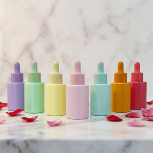 Venta al por Mayor de Botellas de Vidrio con Gotero en Color Macaron Brillante Personalizadas, Frascos de Suero en Tonos Pastel para Esencia Facial y Aceite Esencial - Product Image 1