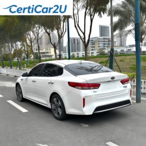 Voiture d'<span class=keywords><strong>occasion</strong></span> 2018 pour K5 PHEV 2.0 GLS Zhixiang, berline <span class=keywords><strong>hybride</strong></span> automatique, 1-25000 milles, transmission automatique avec toit ouvrant, intérieur en cuir - Product Image 1