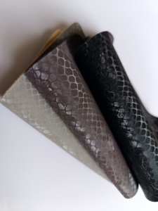 Alta resistencia a los arañazos PVC suave sensación de la mano superficie fuerte textura similar a la piel asientos de coche impermeables decorativos muebles sillas - Product Image 4