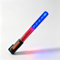 Bâton de signalisation LED rechargeable Showway, vente directe fabricant, avec lumières clignotantes, sifflet, fixation magnétique et fenêtre réfléchissante