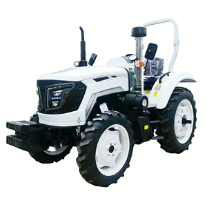Tracteur agricole CE avec cabine de sécurité, châssis AC, 130 CV, chaîne croisée et boîte de vitesses 8+2 - Product Image 1