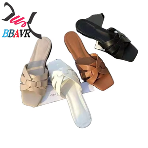 Zapatos de Mujer con Tacón Plano, Sandalias Tejidas Nuevas de Verano, Pantuflas de Una Sola Tira con Suela Plana - Product Image 1