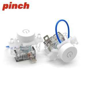 Interruptor de pared tipo pinza YX-02 16A 250V con luz indicadora, tapa redonda y botón de bloqueo automático - Product Image 1