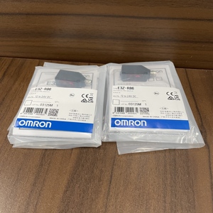 Industrial E3Z-R86 Photoelectric <strong>Sensor</strong> for Position <strong>Detection</strong> Automation Equipment Regressive Reflection Optical <strong>Sensors</strong> - Product Image 1