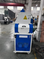Machine de recyclage de câbles en cuivre miniature, fabriquée en Chine, pour la granulation, le broyage et la séparation des déchets