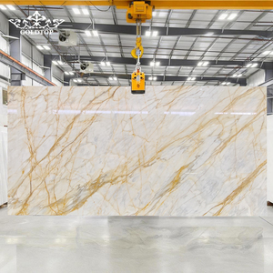 Dalles de marbre Calacatta Crestola Goldtop, beige blanc avec veines dorées, pierre naturelle pour cuisine, salle de bain, plan de travail, sol et mur - Product Image 6