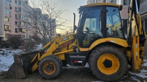 Chargeuse-pelleteuse d'occasion JCB 3CX robuste 4x4, machine de construction d'origine, godet de 2 m, moteur de 109 CV, 8800 kg, composants hydrauliques - Product Image 5