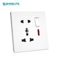 Enchufe de Pared con Interruptor USB Estándar Británico de Precio de Fábrica Shinelite con Puerto USB Tipo A+C