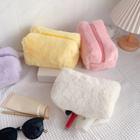 Logo personnalisé fermeture éclair doux Teddy tissu femmes cosmétique maquillage voyage trousse de toilette