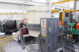 เข็มกลัดดีไซน์อเนกประสงค์พร้อมกรอบแว่นตาและหัวเข็มขัดรองเท้าที่ดูหรูหราและทันสมัย - Product Image 6