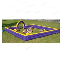 Piste de course de voitures tamponneuses gonflables pour enfants en PVC blanc, intérieure/extérieure, pour le divertissement des centres commerciaux et les fêtes d'anniversaire
