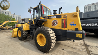 Gebrauchter Komatsu WA380Z Radlader Motor 16 Tonnen Nennlast Modell 2017 Wenige Betriebsstunden Originalteile Motorlager