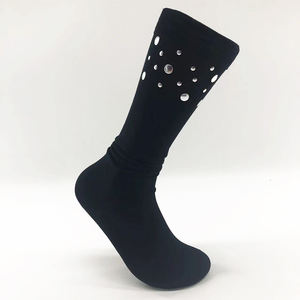 <span class=keywords><strong>Calcetines</strong></span> de algodón mercerizado para <span class=keywords><strong>mujer</strong></span>, logotipo de diseño personalizado, lentejuelas brillantes, <span class=keywords><strong>calcetines</strong></span> tejidos sin costuras para <span class=keywords><strong>mujer</strong></span> - Product Image 4