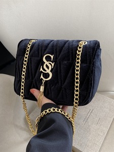 2026 Best-Selling Velvet Quilted Fashionable Simple Single Shoulder Chain Bag Female Niche Design <b>Small</b> Square Match - Product Image 6
