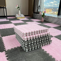 Dalles de moquette emboîtables épaissies personnalisables en gros pour la maison, l'exercice et la chambre des enfants (effet fourrure)