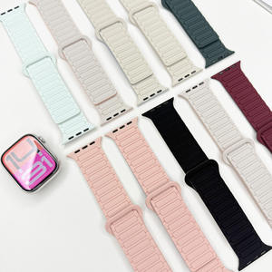 <span class=keywords><strong>Correa</strong></span> de Reloj Magnética de Silicona Compatible con <span class=keywords><strong>Apple</strong></span> <span class=keywords><strong>Watch</strong></span> Ultra Series 11 10 9 8 SE, <span class=keywords><strong>Correa</strong></span> de Repuesto Deportiva Suave para Reloj Inteligente - Product Image 2